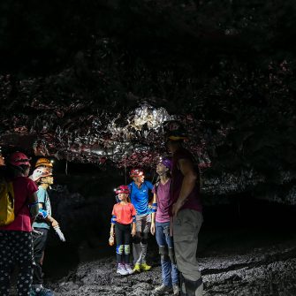 Découverte des tunnels de lave
