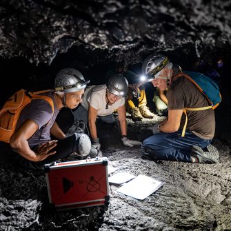 Escape game dans un tunnel de lave