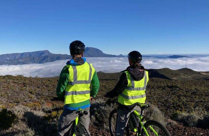Excursión al volcán en bicicleta de montaña eléctrica