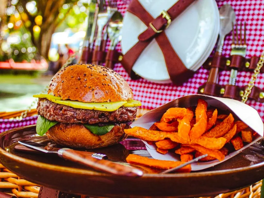 Menú de hamburguesas de Daili's burger en Parc du Colosse en Saint-André