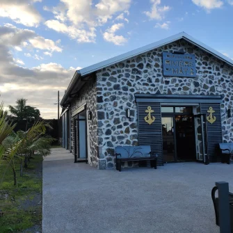 Visite guidée Distillerie RIVIÈRE DU MÂT