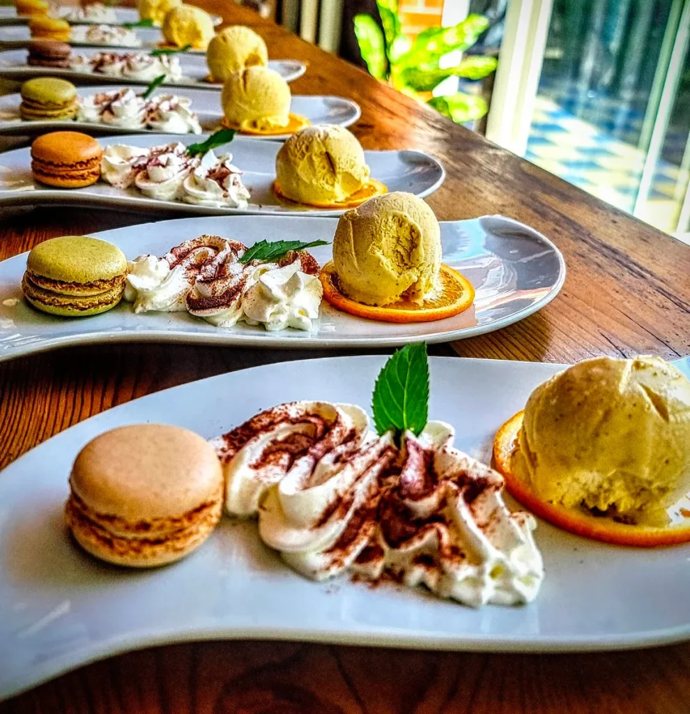 Desserts in der Lodge d’Eden in Bras-Panon