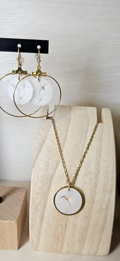 bijoux artisanal de créametiss à boutique des artisans