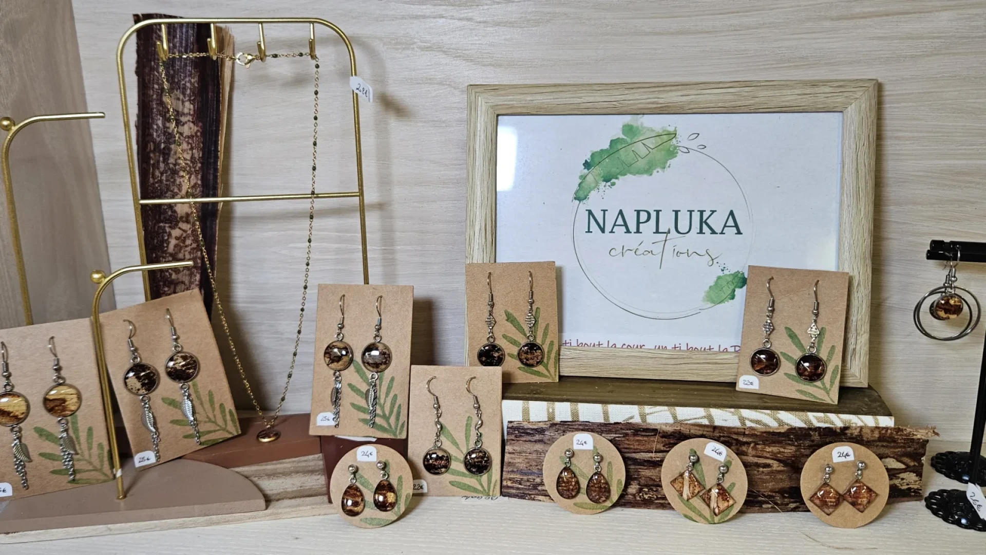 bijoux artisanal Napluka créations à boutique des artisans