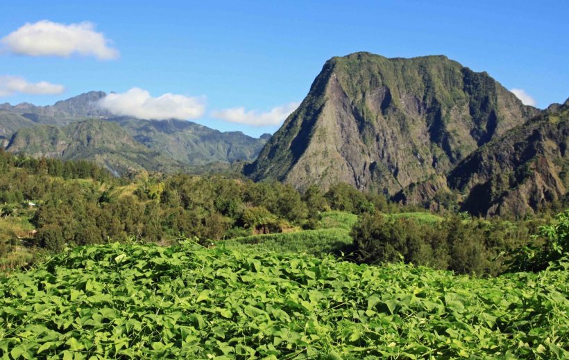 Vista del Piton d'Anchaing en Salazie